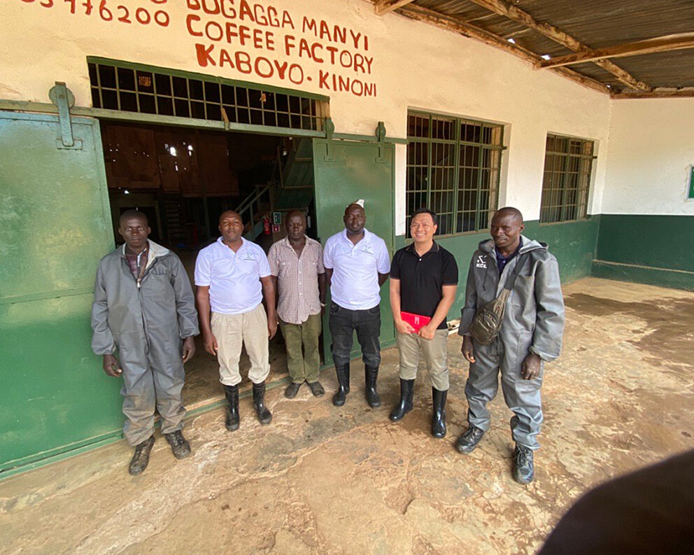 Loc visits a coffee factory in Uganda